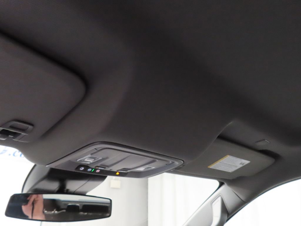 Used 2025 Chevrolet Silverado 1500 LT image 22