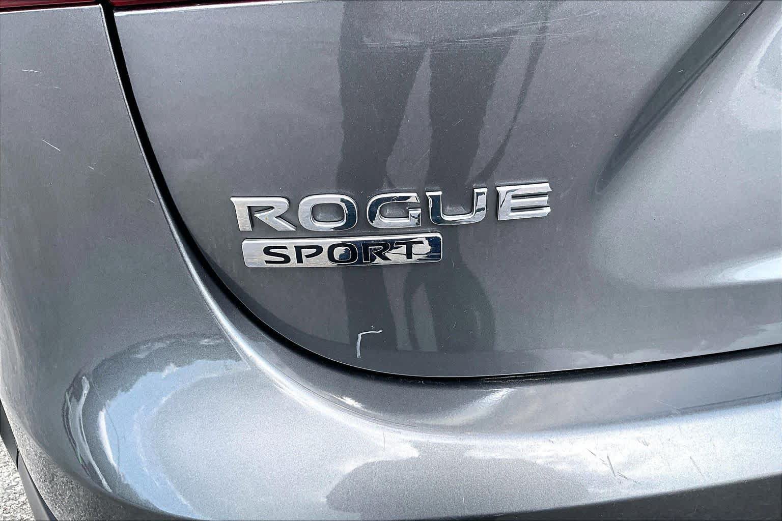 Used 2019 Nissan Rogue Sport S AWD/4WD image 10