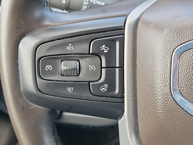 Used 2024 GMC Yukon Denali RWD image 27