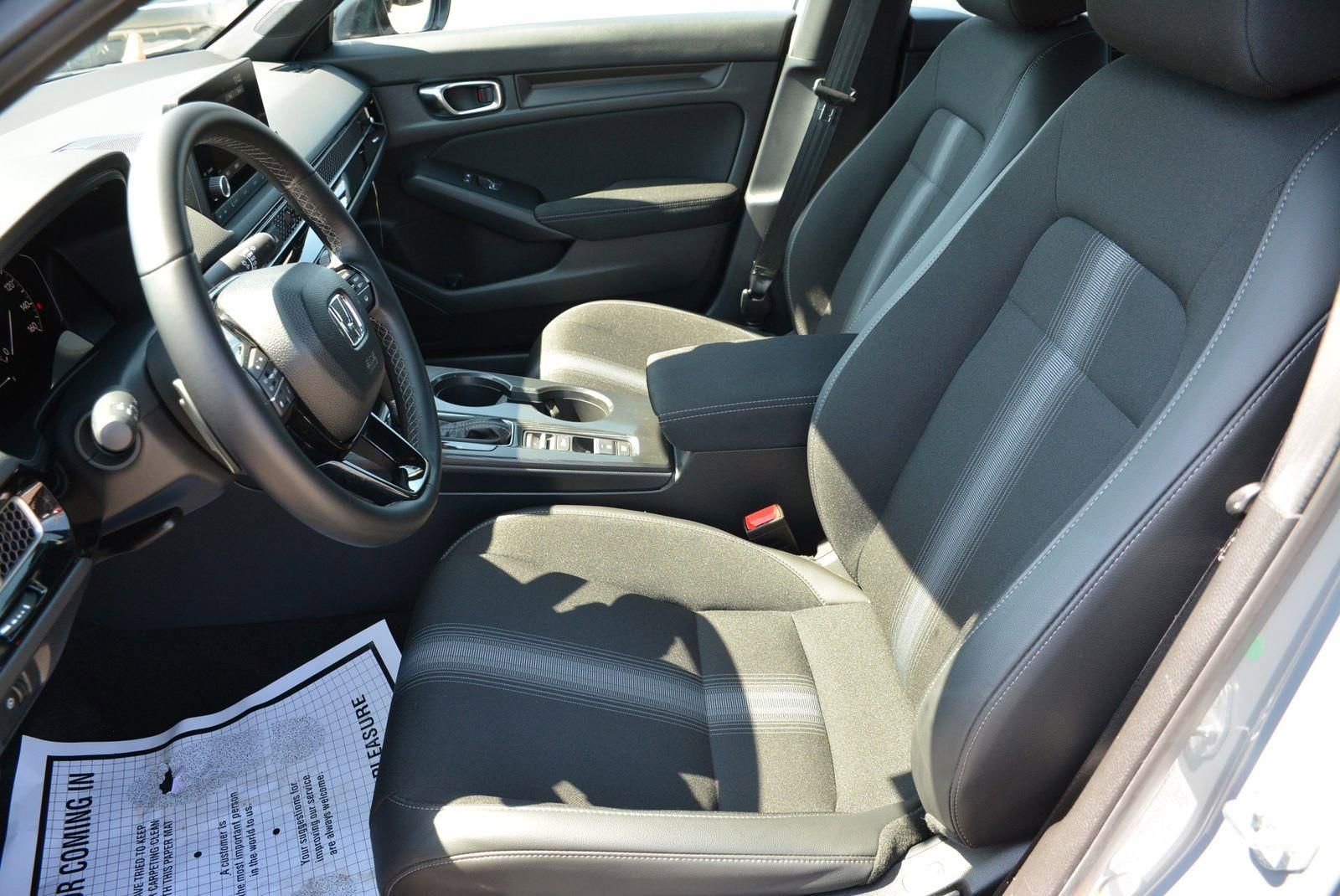 Used 2025 Honda Civic Sport image 7