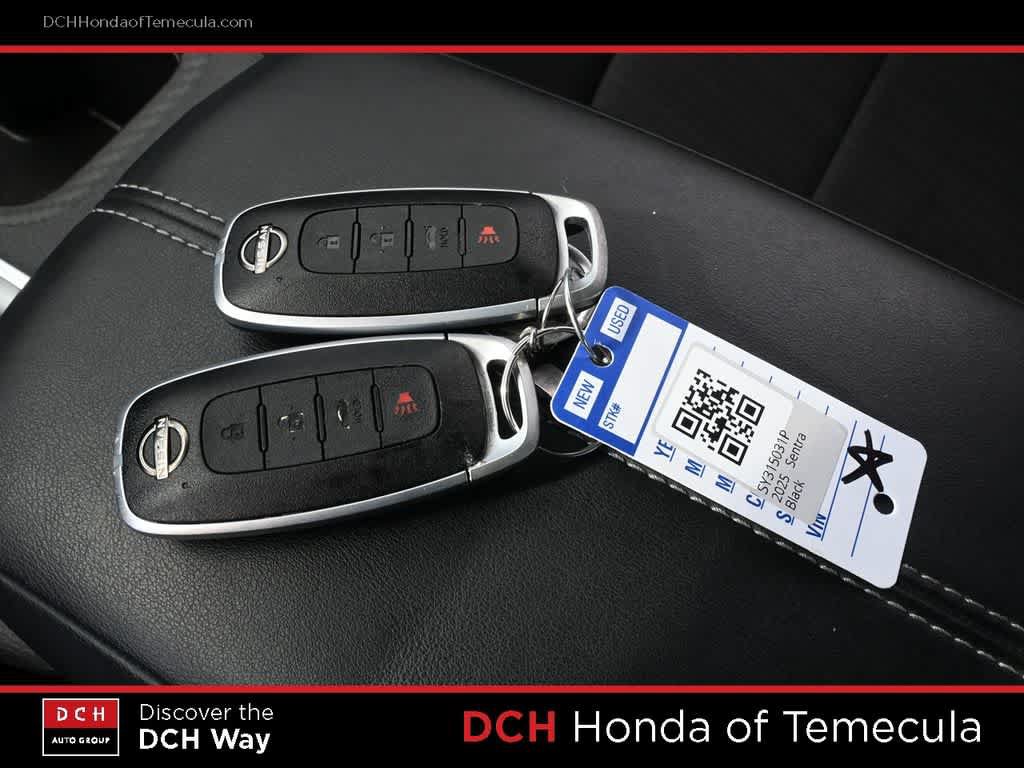Used 2025 Nissan Sentra SV FWD image 15