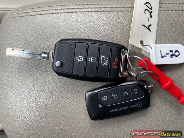 Used 2020 Kia Sportage S FWD image 25