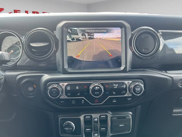 Used 2022 Jeep Gladiator Sport image 20