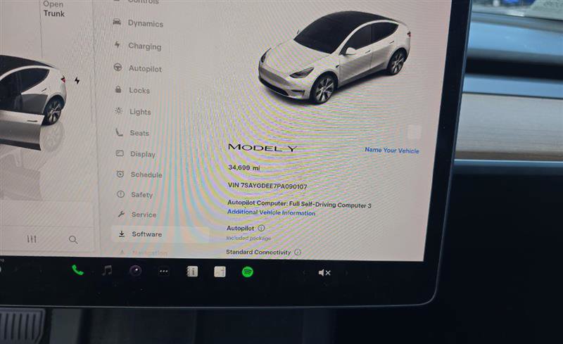 Used 2023 Tesla Model Y Long Range AWD/4WD image 5