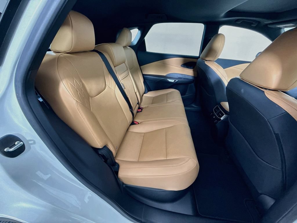 Certified 2025 Lexus RX 350 Premium Plus w/ Accessory Package (Z1) FWD image 29