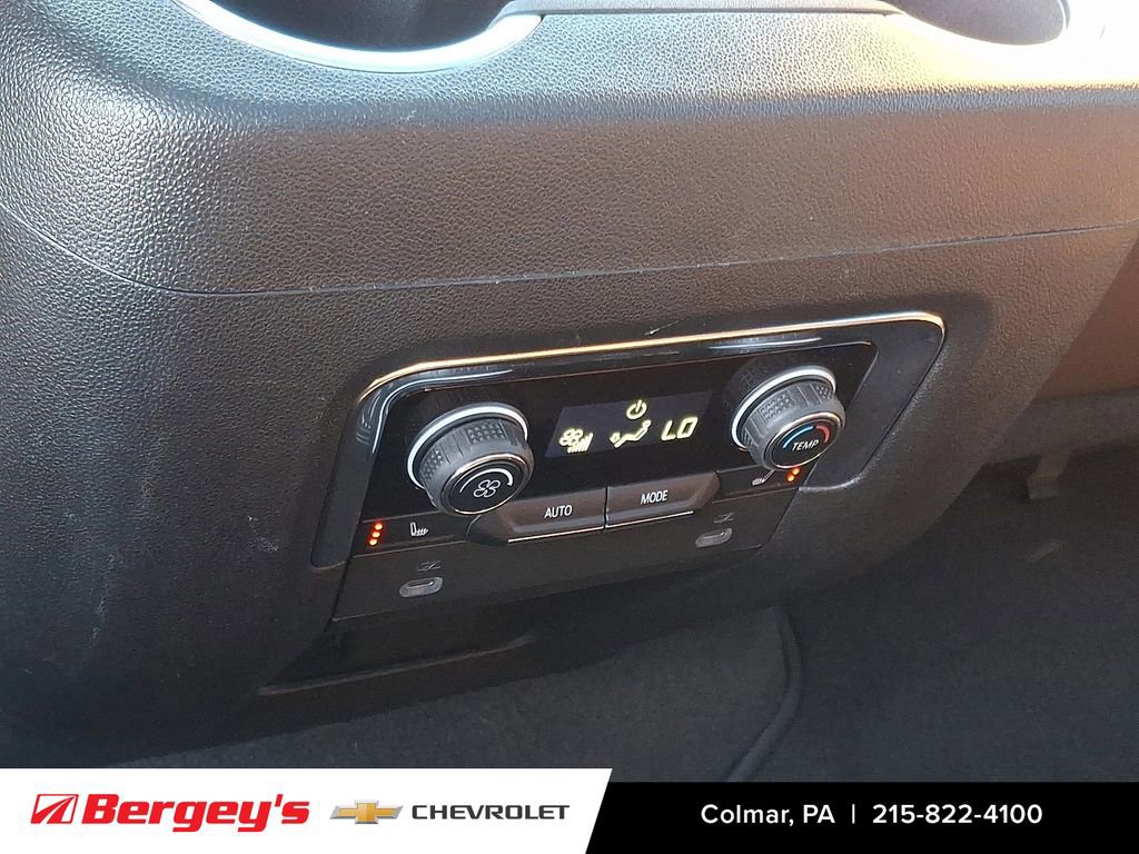 Used 2022 Chevrolet Tahoe High Country image 15