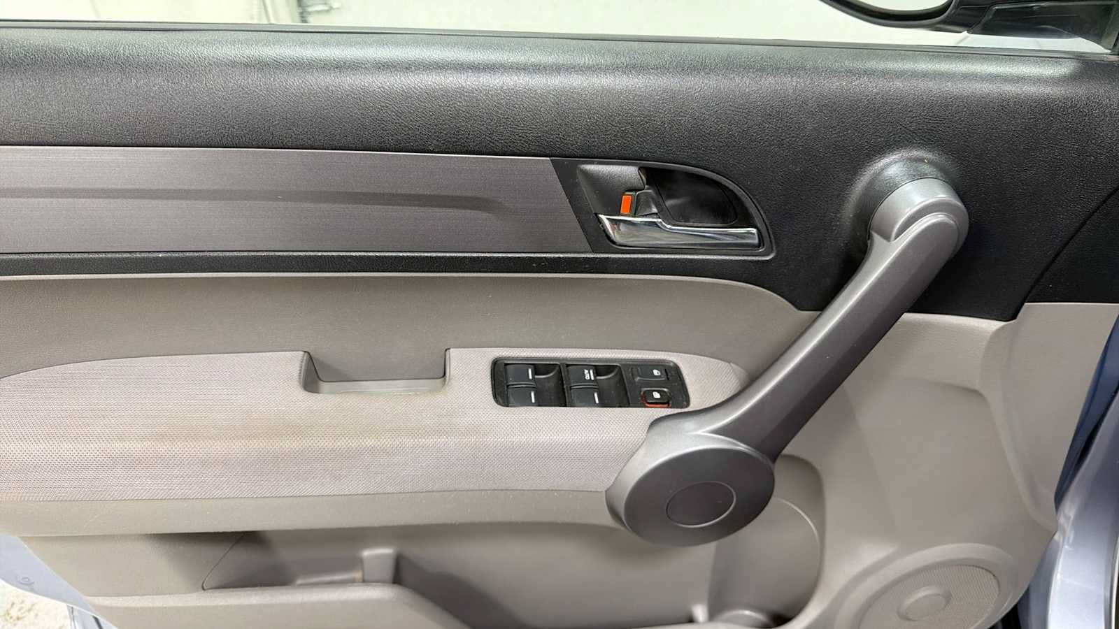 Used 2008 Honda CR-V LX image 15