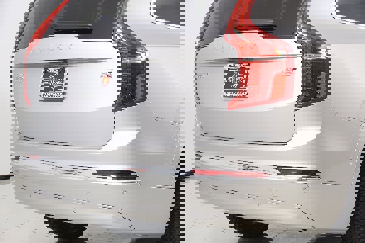 Used 2024 Volvo XC90 B5 Plus image 47