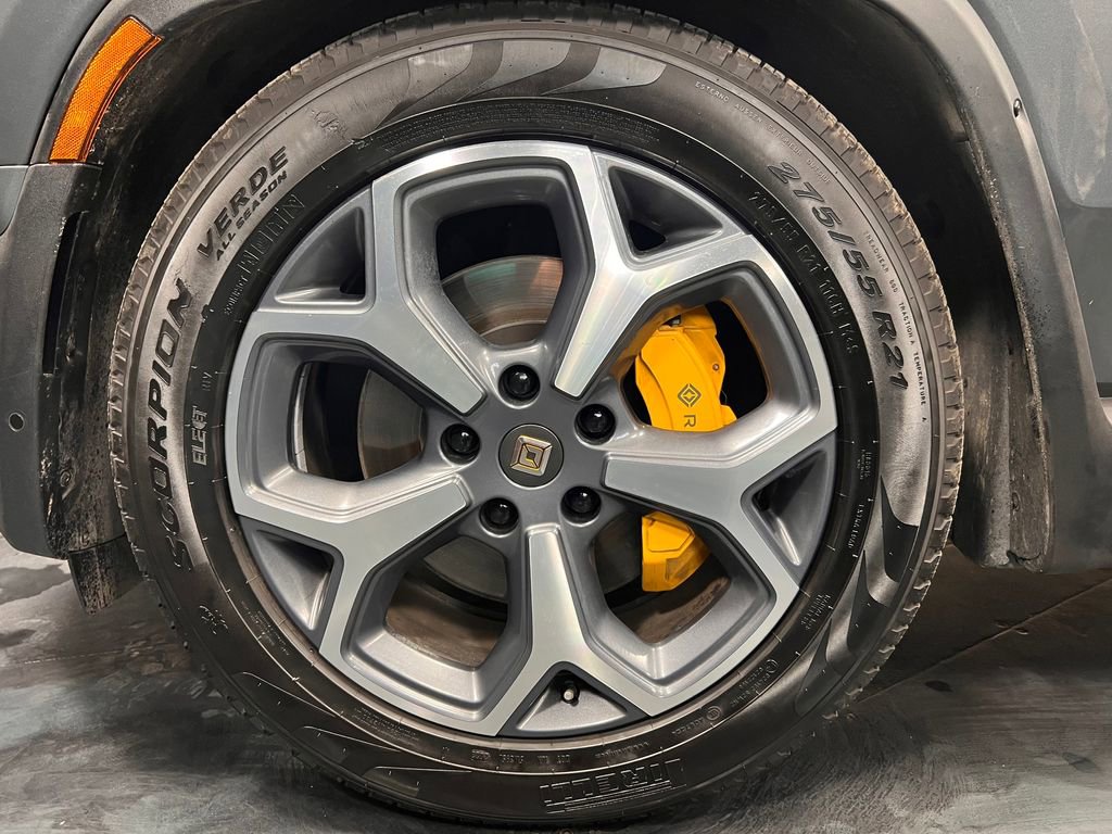 Used 2022 Rivian R1S Launch Edition image 28