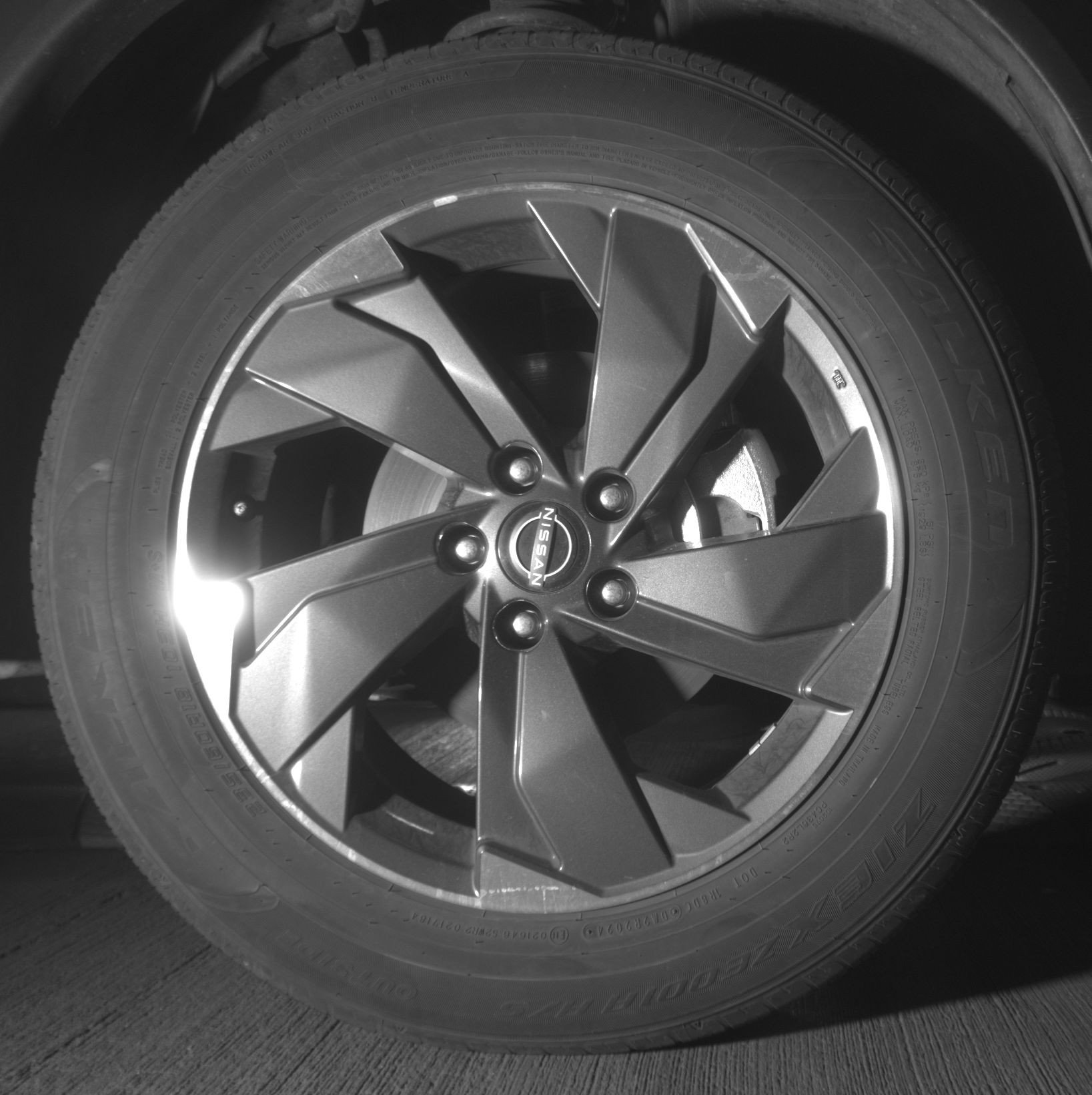 Used 2025 Nissan Rogue SV FWD image 13