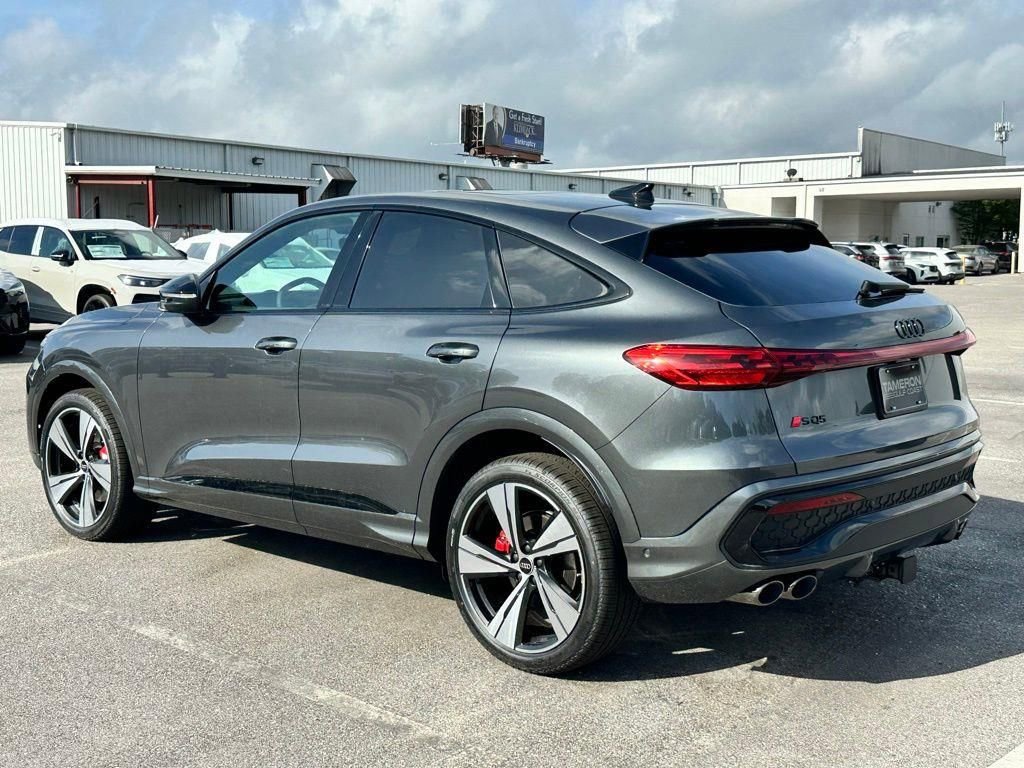 New 2026 Audi SQ5 Premium Plus image 7