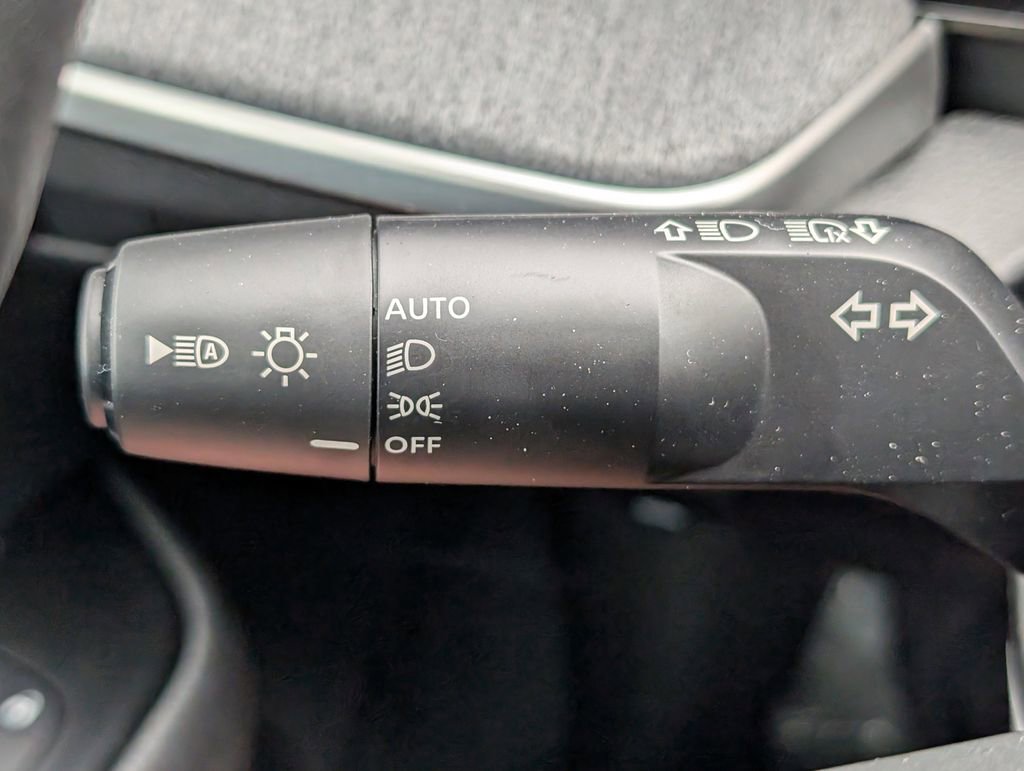 New 2026 Nissan Kicks SV image 24