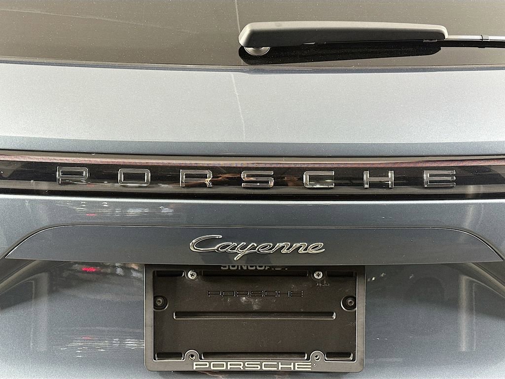 Certified 2019 Porsche Cayenne AWD/4WD image 33