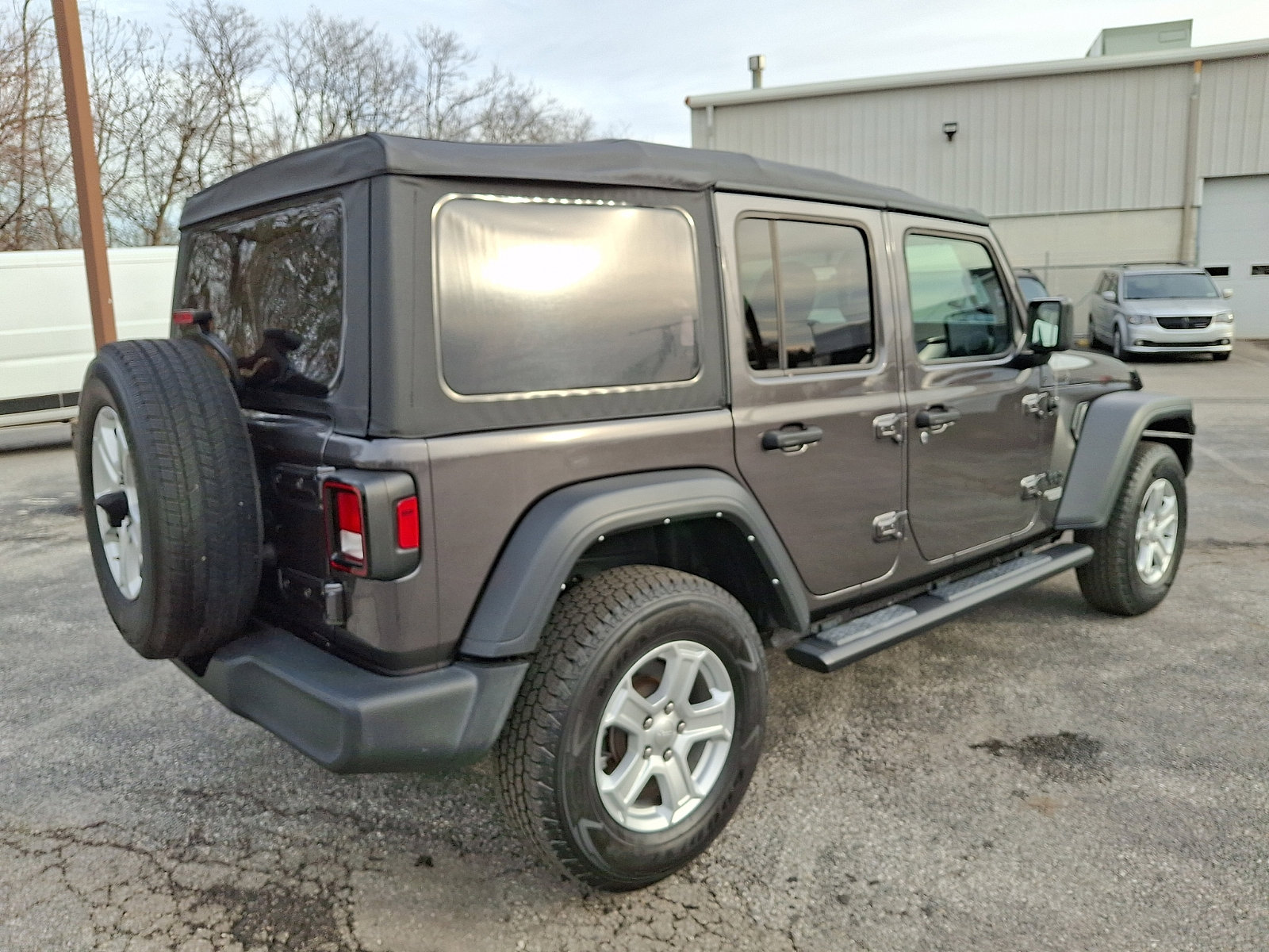 Used 2021 Jeep Wrangler Unlimited Sport image 8
