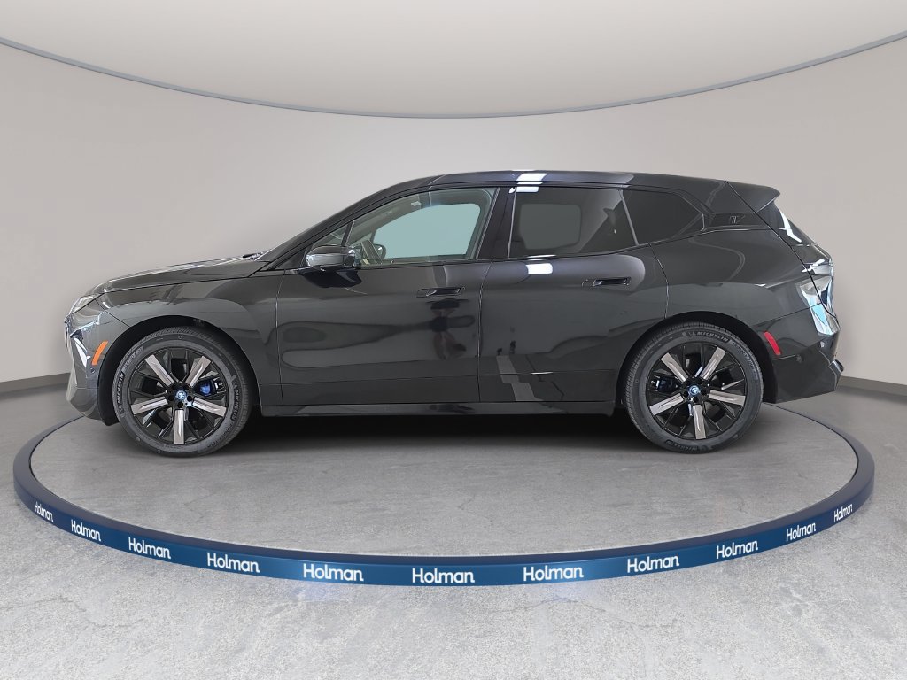 Certified 2024 BMW iX xDrive50 w/ Premium Package AWD/4WD image 11