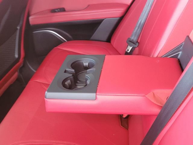 Used 2021 Alfa Romeo Stelvio Ti w/ Nero Edizione AWD/4WD image 27