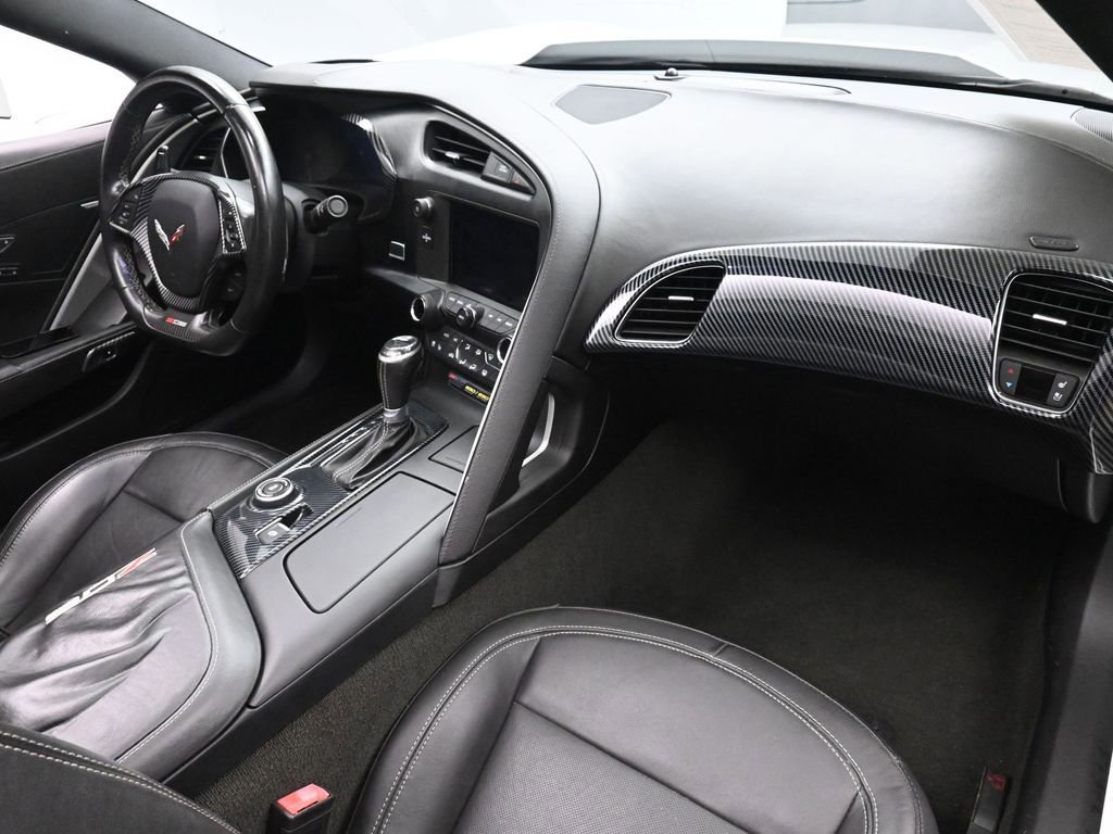 Used 2016 Chevrolet Corvette Z06 w/ 2LZ Preferred Equipment Group RWD image 18
