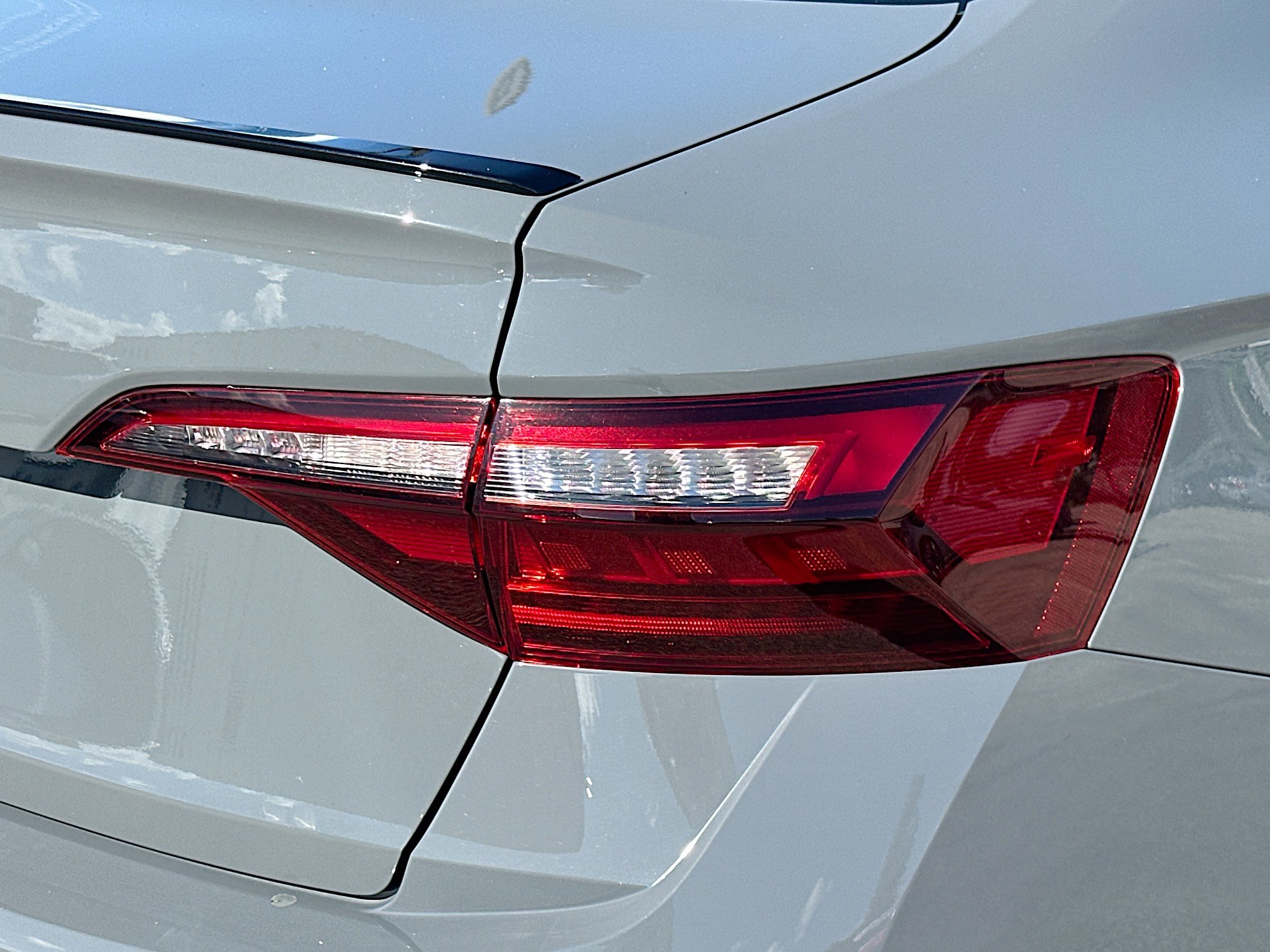 Used 2024 Volkswagen Jetta GLI 40th Anniversary Edition image 26