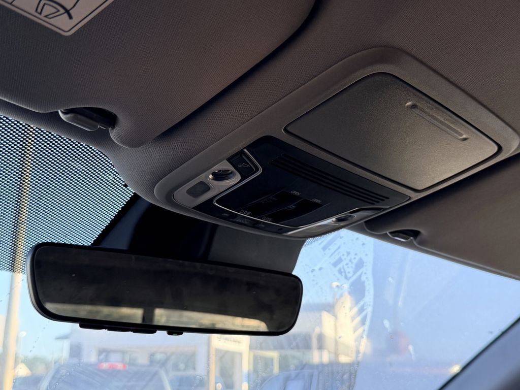 Used 2021 Honda Ridgeline RTL-E image 32