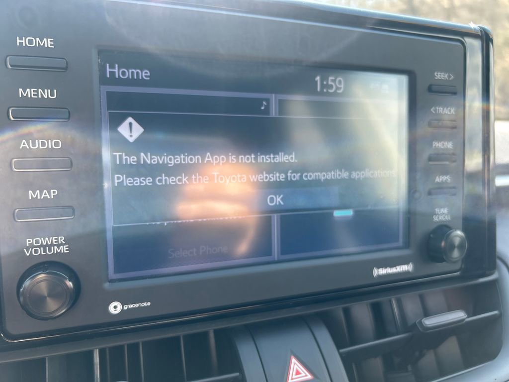 Certified 2021 Toyota RAV4 LE AWD/4WD image 14