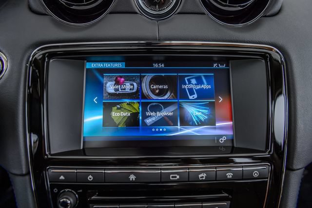 Used 2016 Jaguar XJ R-Sport AWD/4WD image 20