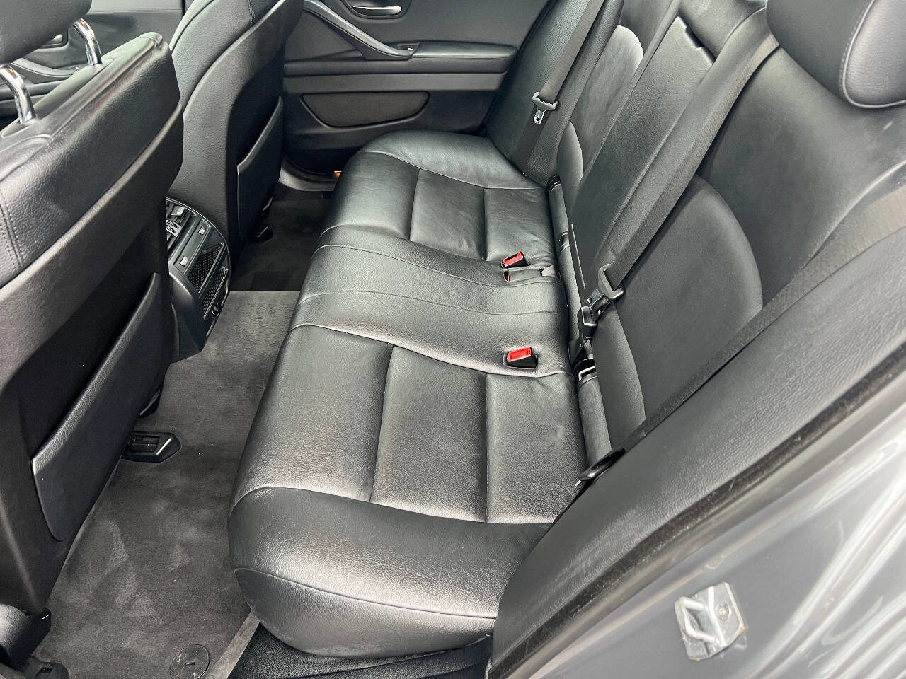 Used 2013 BMW 528i xDrive Sedan image 22