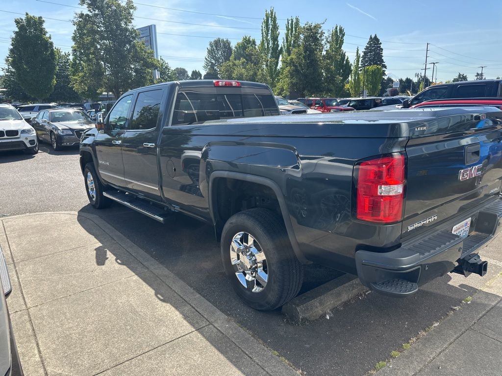Used 2019 GMC Sierra 3500 Denali w/ Duramax Plus Package AWD/4WD image 3