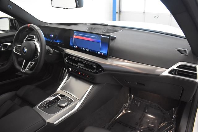 Used 2026 BMW M240i xDrive Coupe AWD/4WD image 18