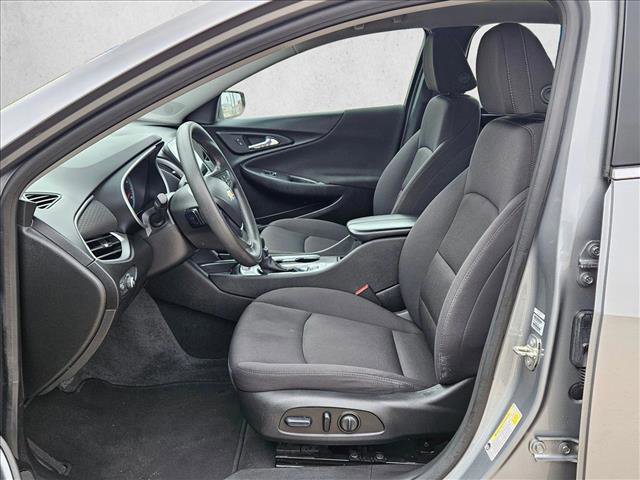 Used 2023 Chevrolet Malibu LT image 16