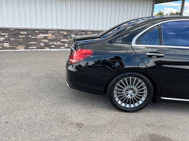 Used 2015 Mercedes-Benz C 300 4MATIC Sedan w/ Premium 1 Package image 12
