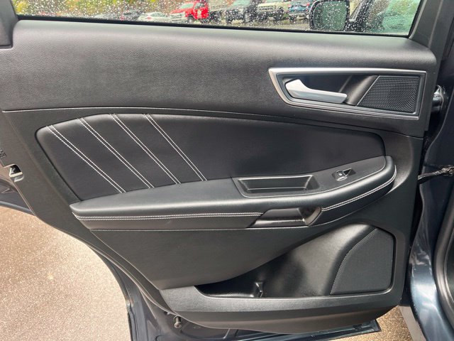 Used 2024 Ford Edge ST w/ Equipment Group 401A AWD/4WD image 17