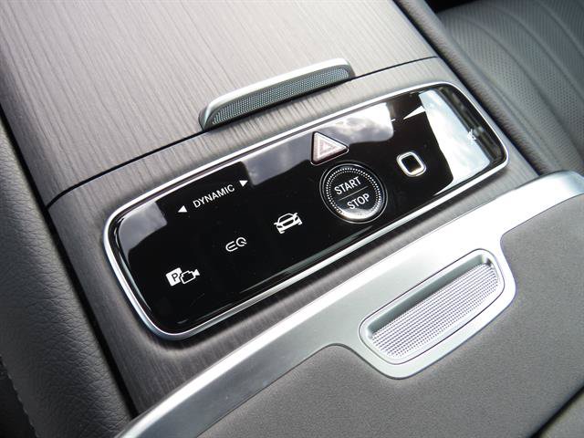 Used 2023 Mercedes-Benz EQS 580 4MATIC SUV image 15