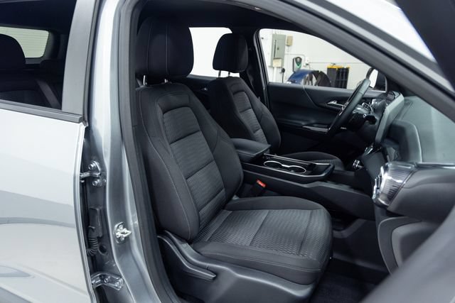 Used 2025 Chevrolet Equinox LT AWD/4WD image 24