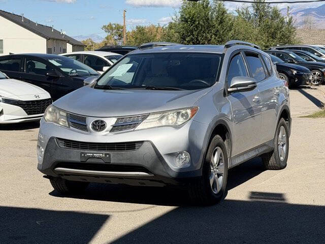 Used 2015 Toyota RAV4 XLE image 9