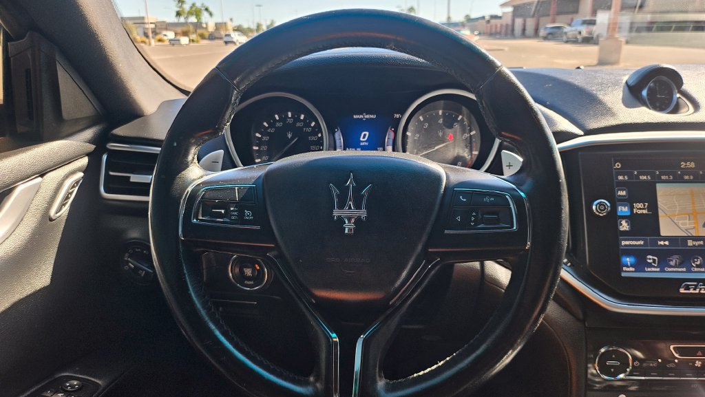 Used 2016 Maserati Ghibli RWD image 28