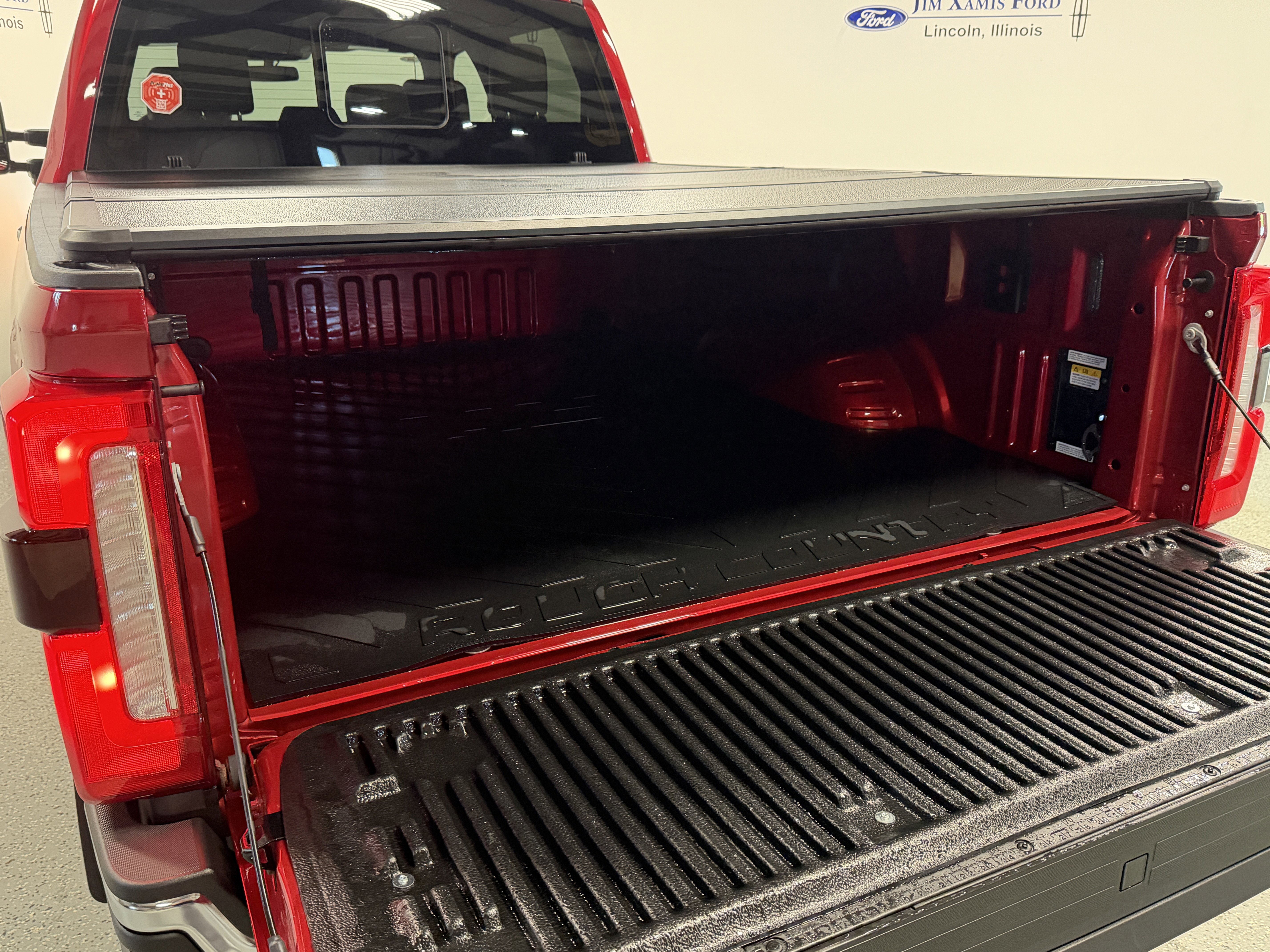 Used 2024 Ford F350 Lariat w/ Lariat Ultimate Package AWD/4WD image 26