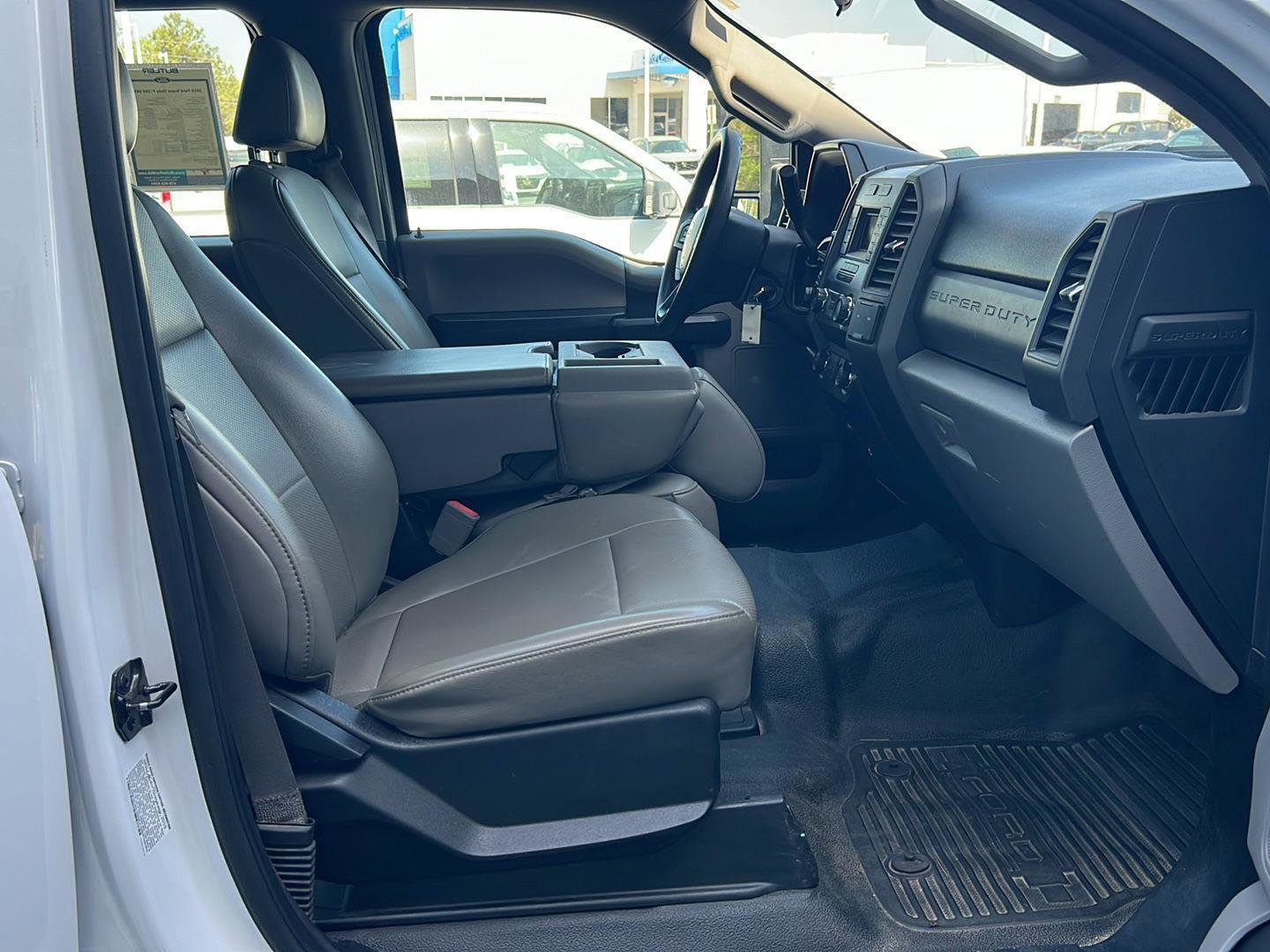 Used 2019 Ford F350 XL w/ Power Equipment Group image 12