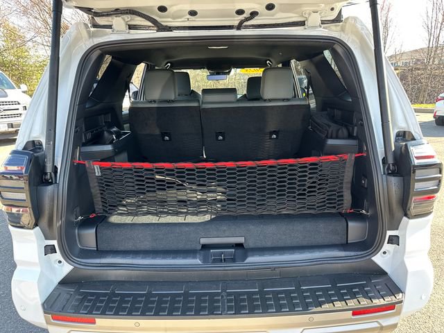 Used 2025 Toyota 4Runner Trailhunter image 14