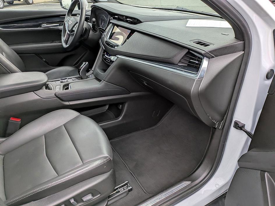 Certified 2025 Cadillac XT5 Premium Luxury image 41