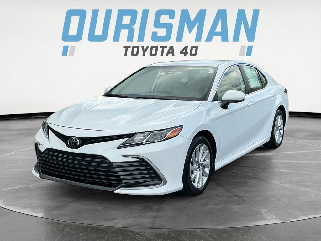 Certified 2024 Toyota Camry LE FWD image 3