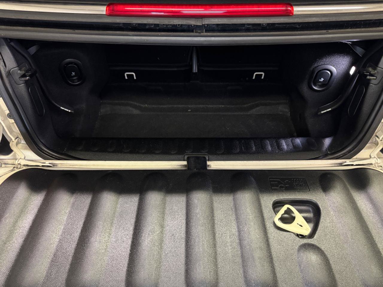 Used 2019 MINI Cooper Convertible FWD image 24