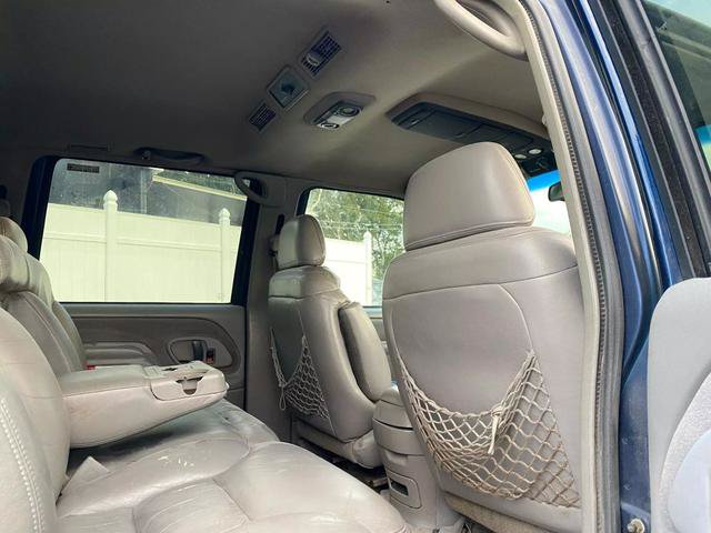 Used 1999 Chevrolet Tahoe Z71 w/ Preferred Equipment Group AWD/4WD image 26