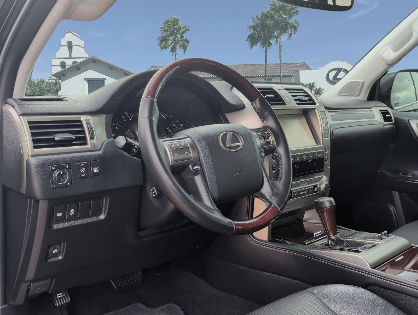 Used 2019 Lexus GX 460 Premium image 11