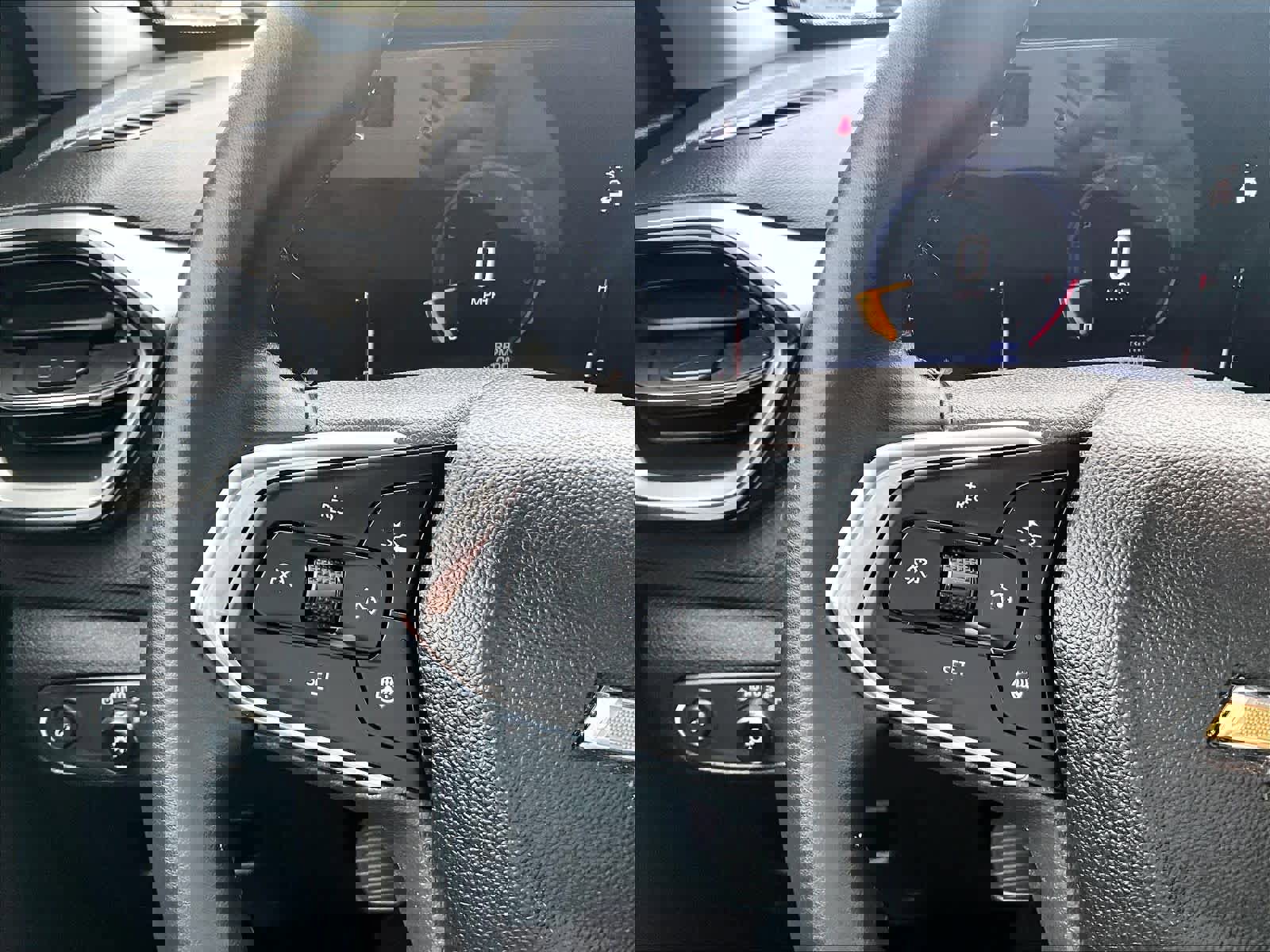 Used 2024 Chevrolet TrailBlazer LT w/ LT Cold Weather Package image 23