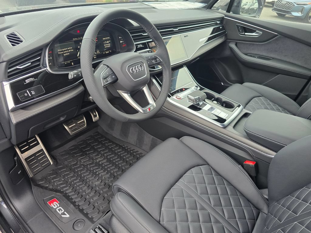 New 2026 Audi SQ7 Premium Plus AWD/4WD image 11