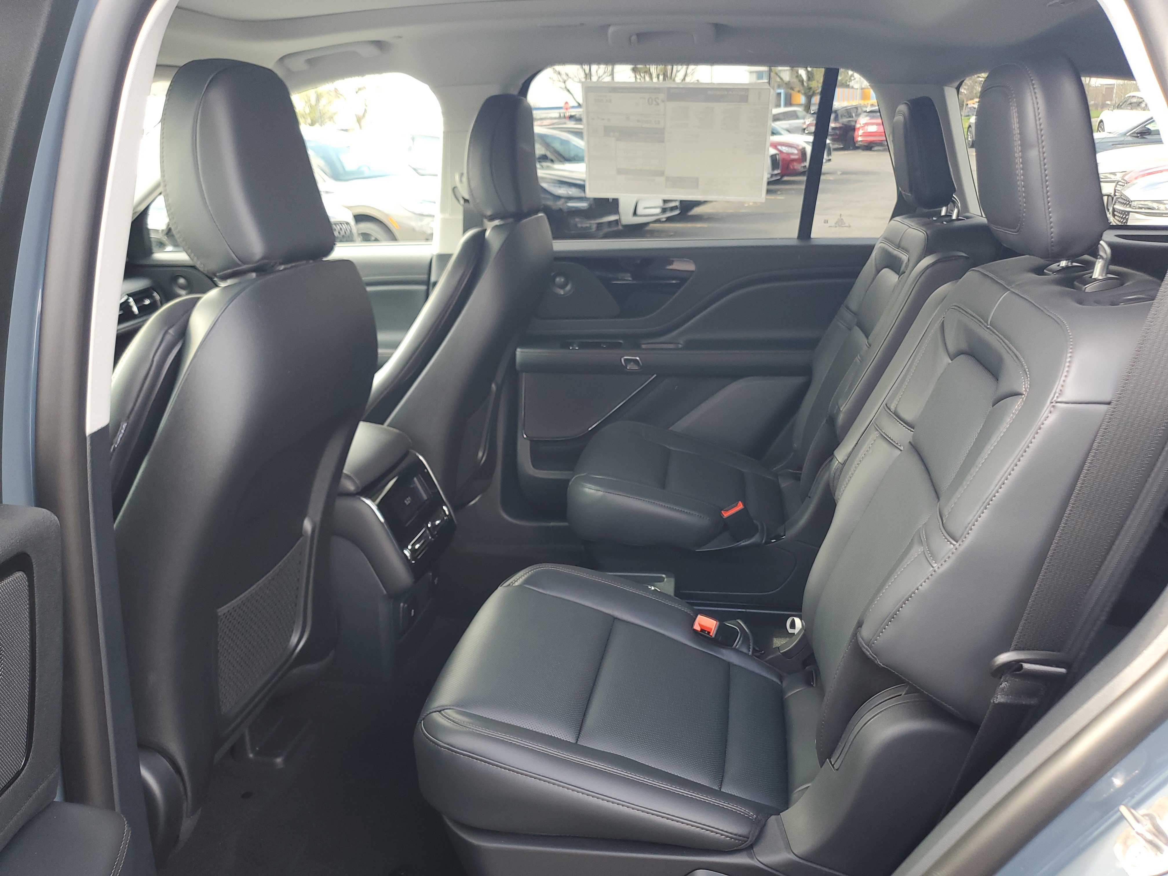 New 2026 Lincoln Aviator Reserve image 23