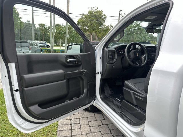 Used 2025 Chevrolet Silverado 1500 W/T w/ WT Value Package RWD image 22