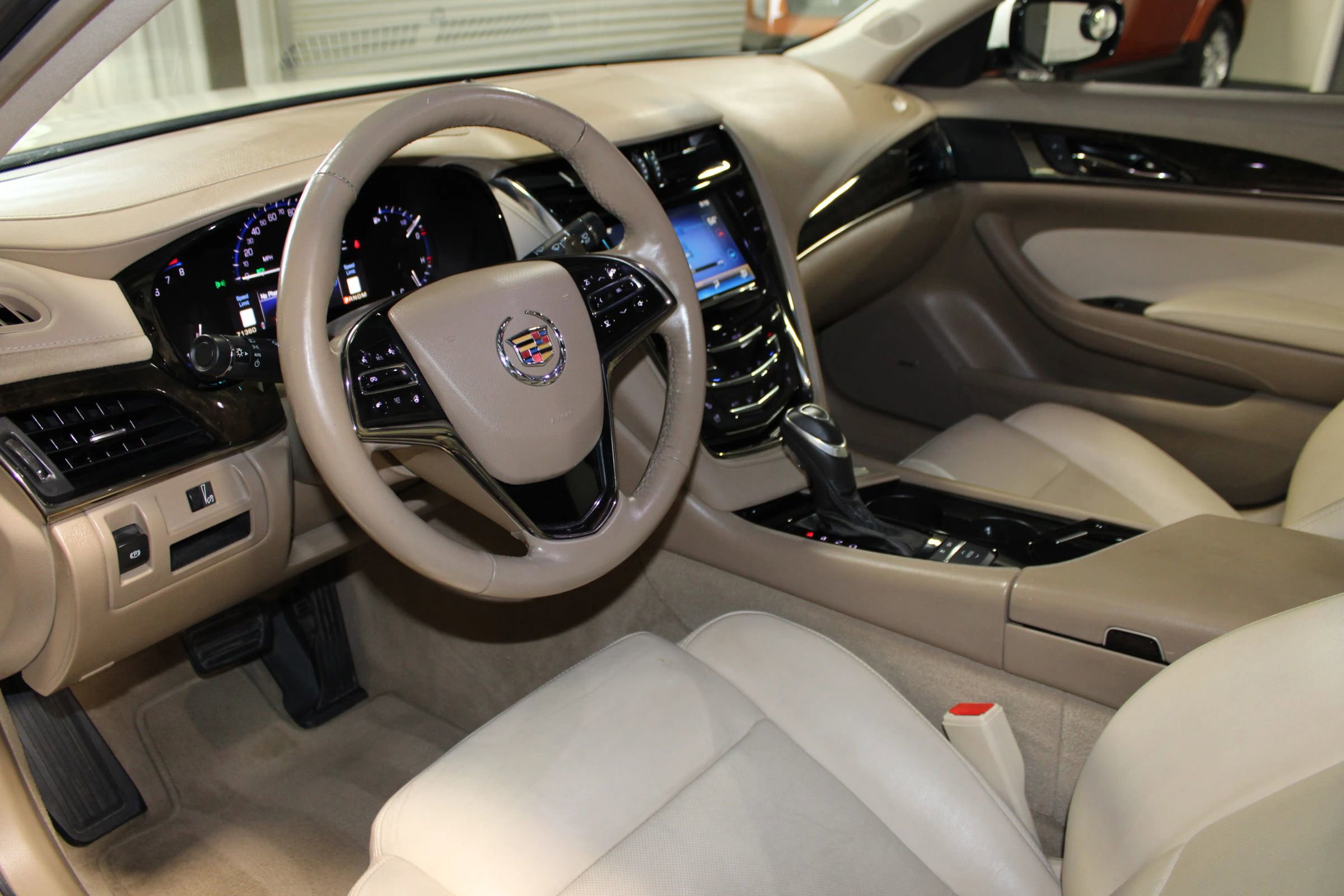 Used 2014 Cadillac CTS Luxury RWD image 20