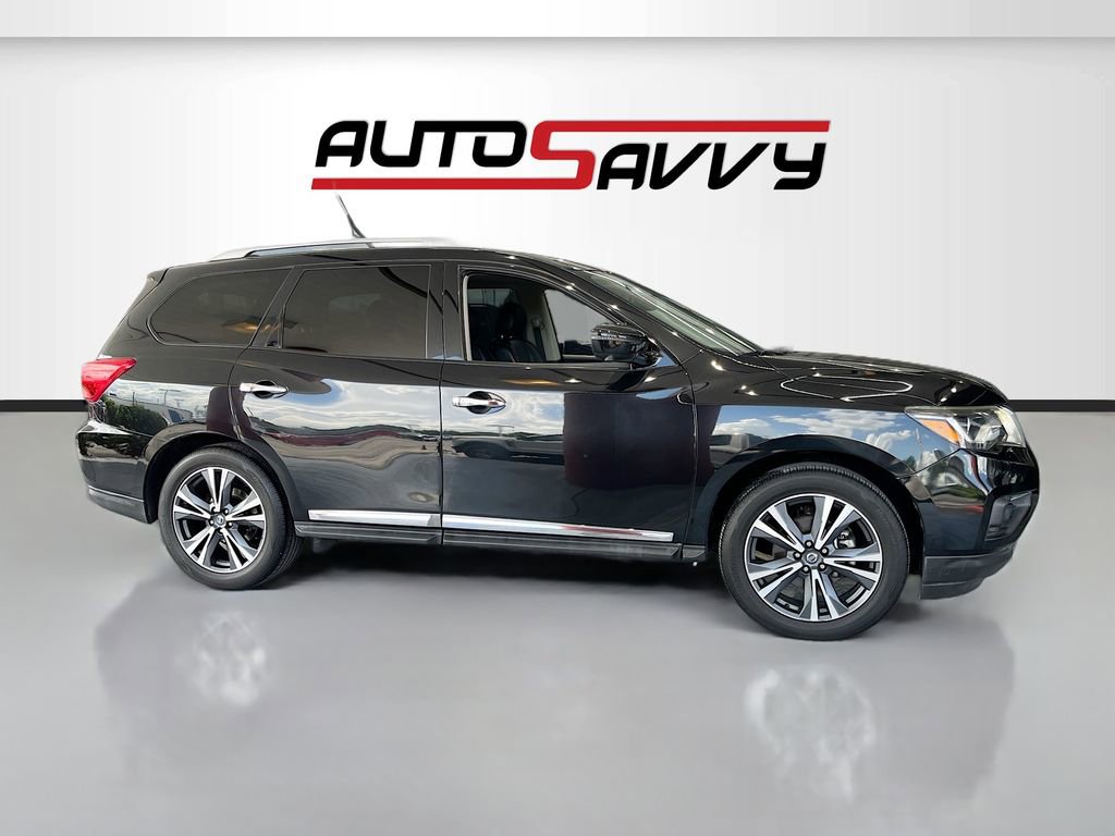 Used 2020 Nissan Pathfinder Platinum FWD image 8