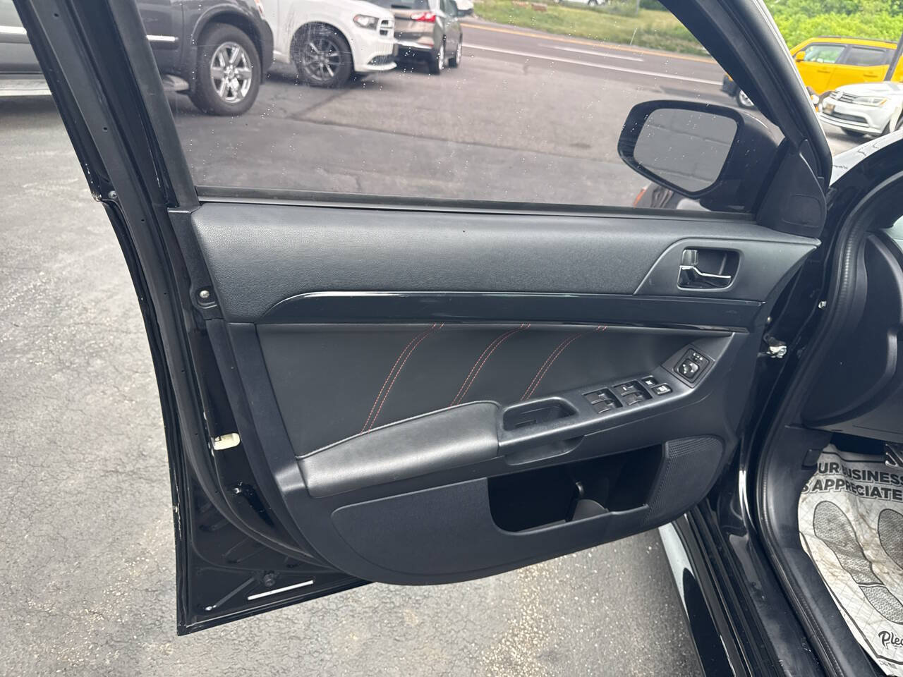 Used 2017 Mitsubishi Lancer LE FWD image 14